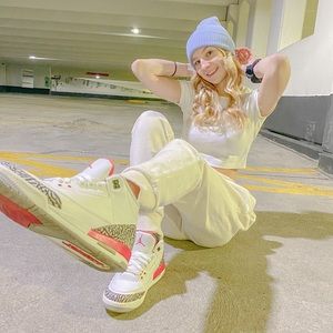 Meet your Posher, Tori